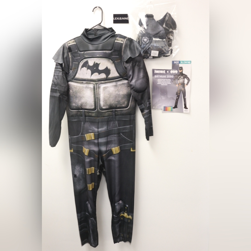 Batman Zero x Fornite Brand New Boys Halloween Costume for Sale